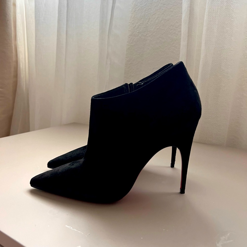 Christian Louboutin pumps